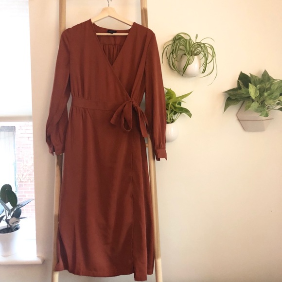 wrap dress rust